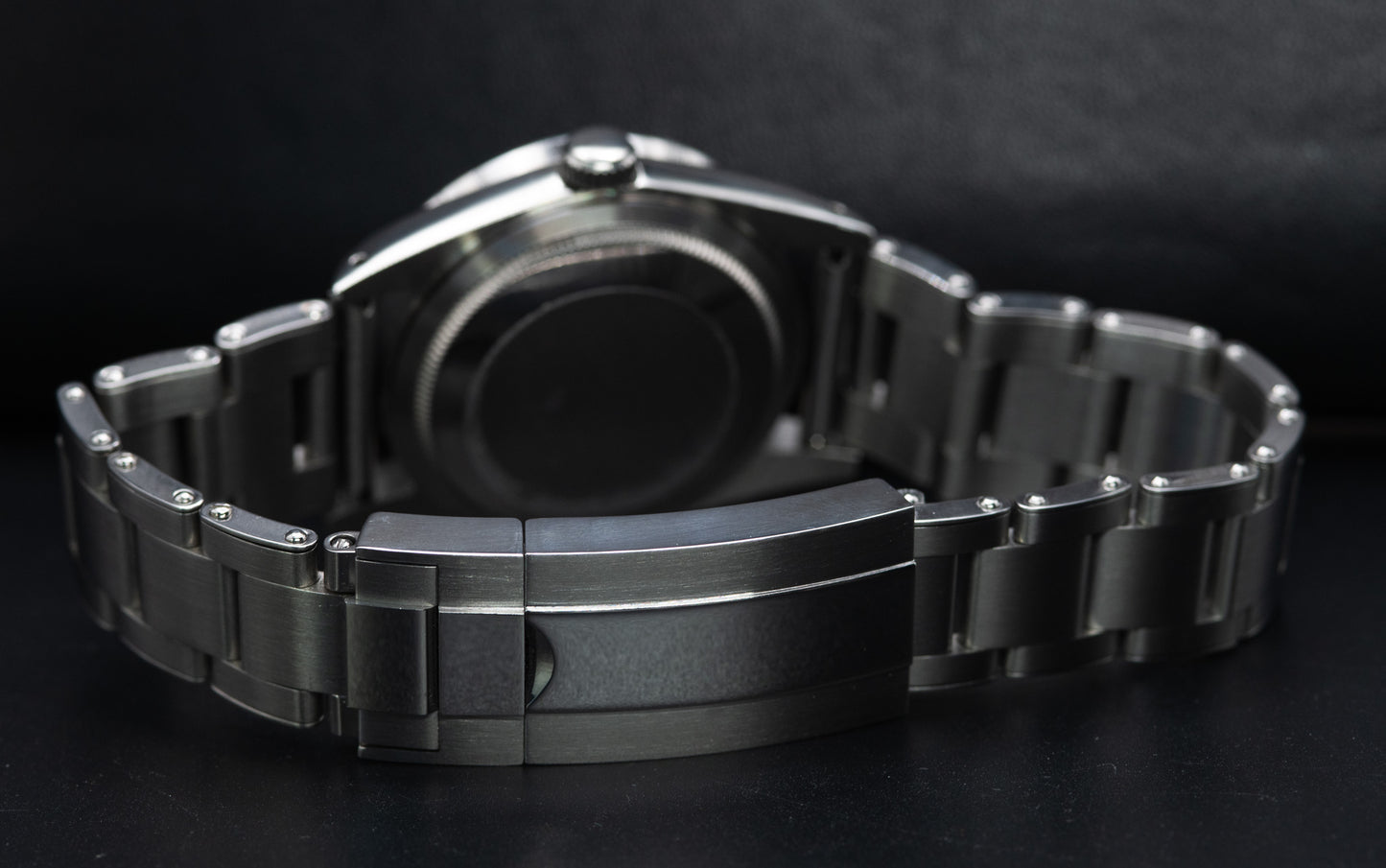 Textured Forest Green in old style case with drilled lugs. old Style Solid Steel Rivet Oyster Bracelet Straight Ended