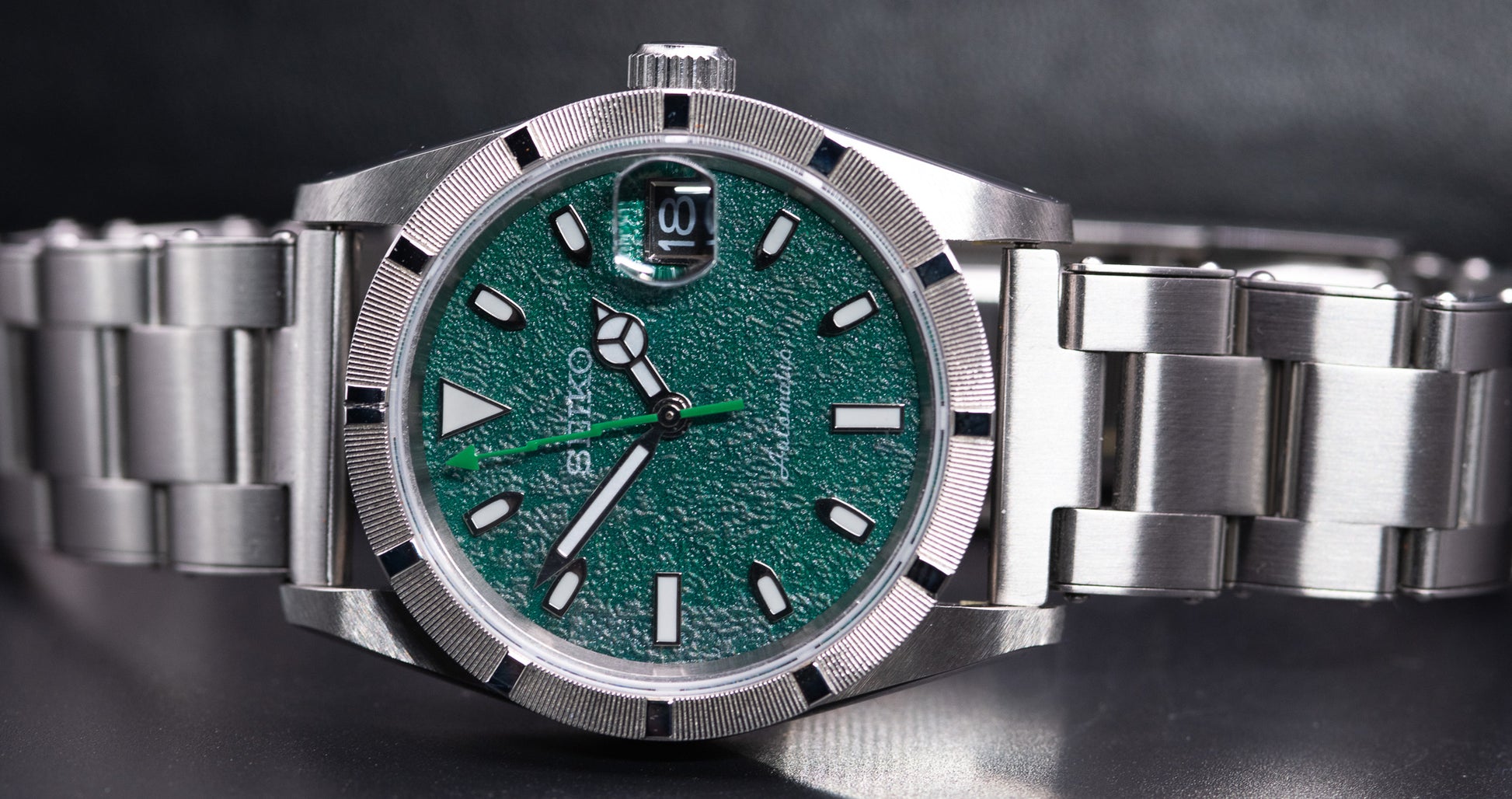 Textured Forest Green in old style case with drilled old