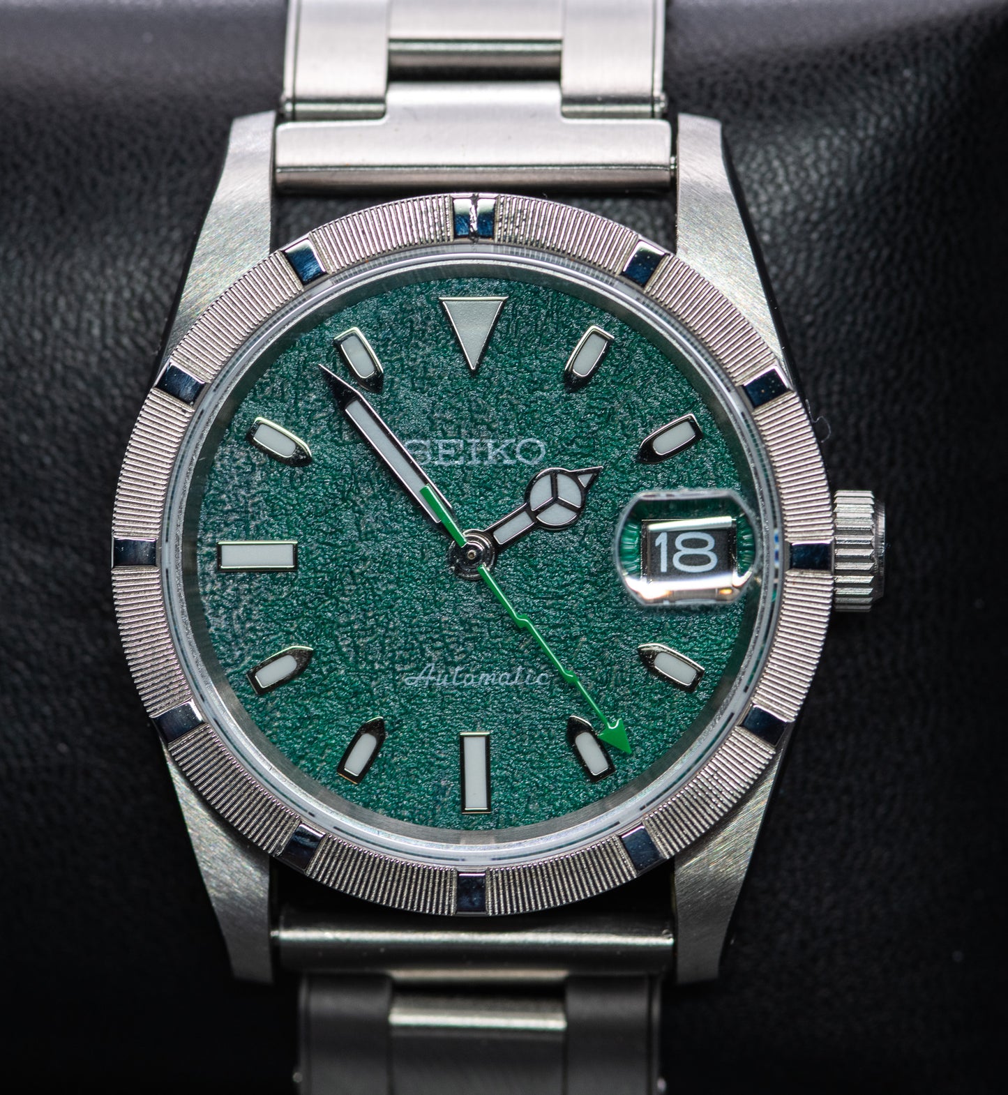 Textured Forest Green in old style case with drilled lugs. old Style Solid Steel Rivet Oyster Bracelet Straight Ended